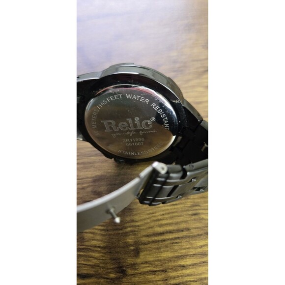 RELIC Black QUARTZ WATCH ZR 11896 991007 - Picture 6 of 8